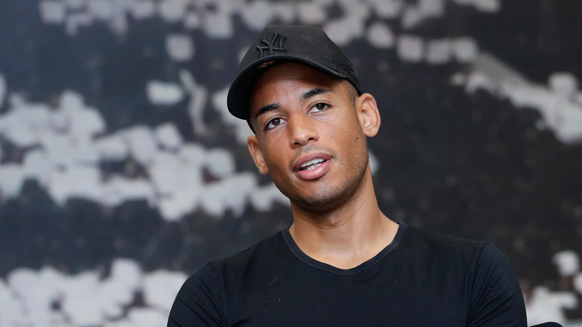 24.09.2019, HDI-Arena, Hannover, Pressekonferenz mit Dennis Aogo Pressekonferenz mit Dennis Aogo 24 09 2019, HDI Arena, Hanover, Press conference with Dennis Aogo Press conference with Dennis Aogo