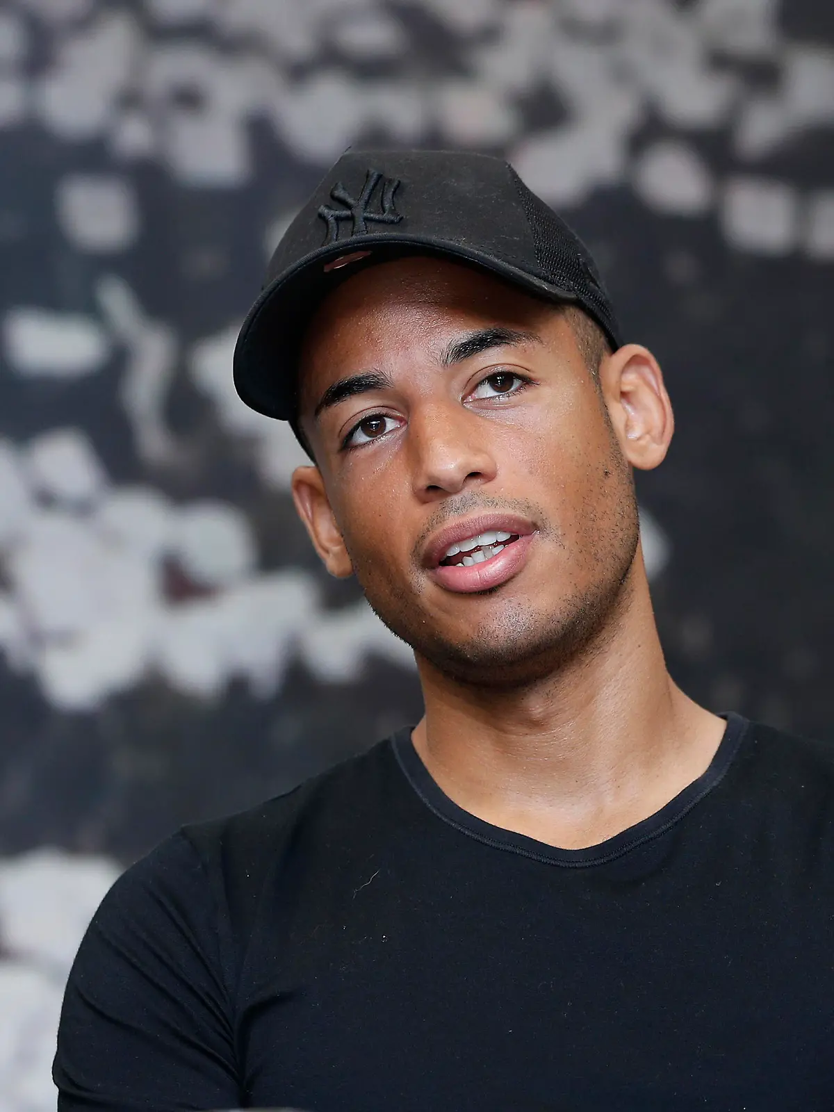  24.09.2019, HDI-Arena, Hannover, Pressekonferenz mit Dennis Aogo Pressekonferenz mit Dennis Aogo  24 09 2019, HDI Arena, Hanover, Press conference with Dennis Aogo Press conference with Dennis Aogo