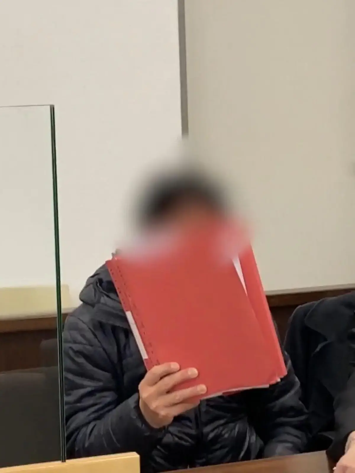 Bild zu: "Vorwurf: Patientinnen missbraucht"