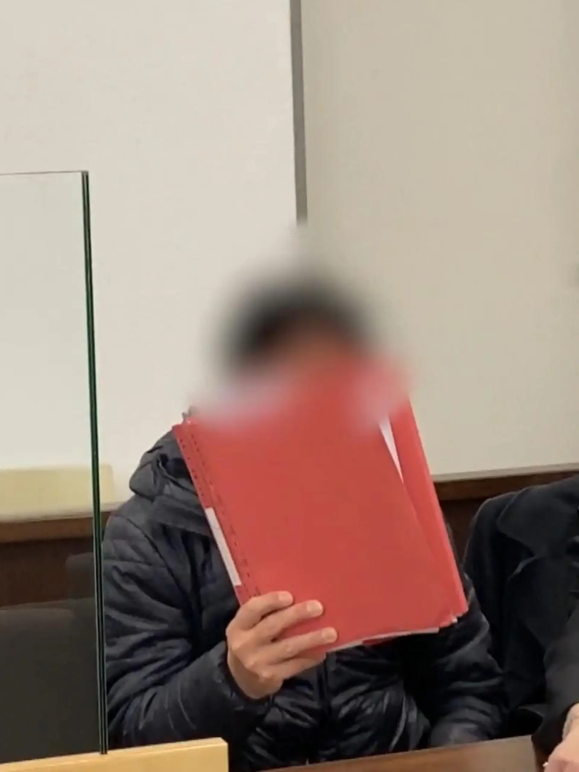 Bild zu: "Vorwurf: Patientinnen missbraucht"