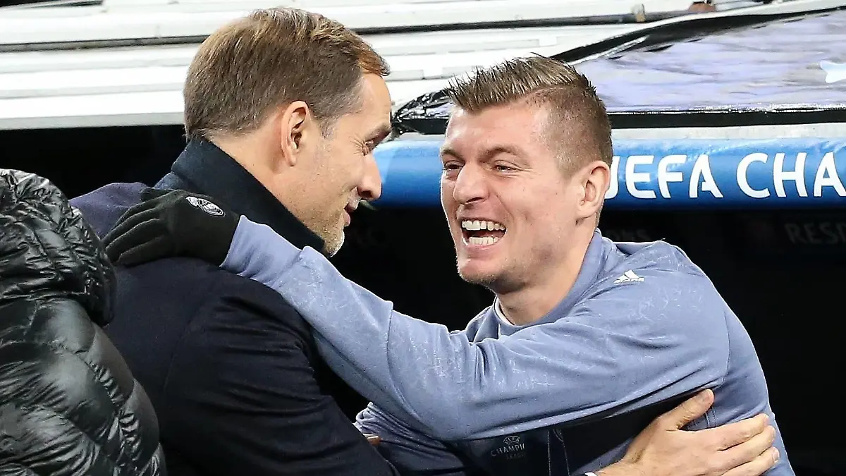 Thomas Tuchel (l.) trifft auf Toni Kroos