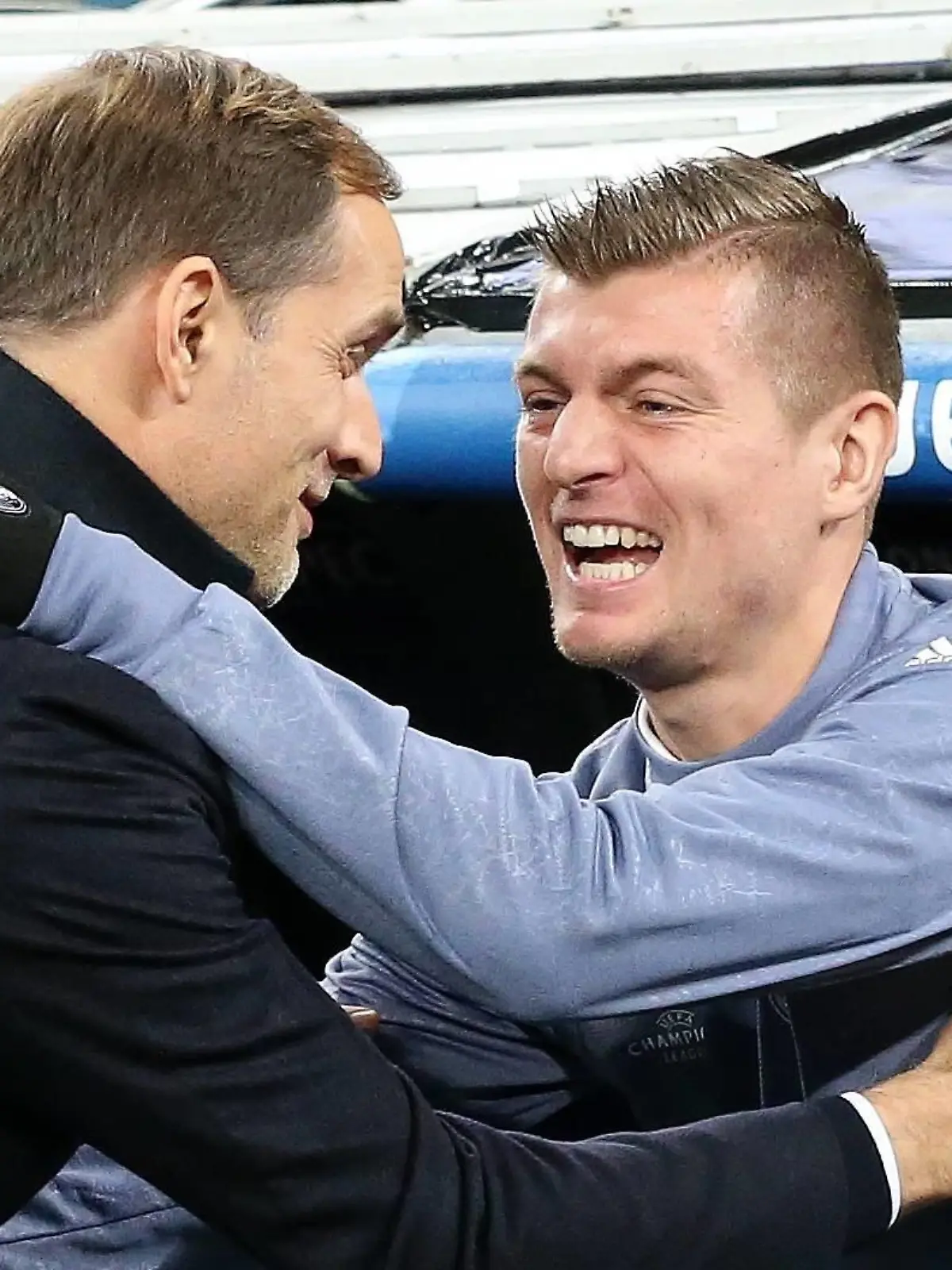 Thomas Tuchel (l.) trifft auf Toni Kroos