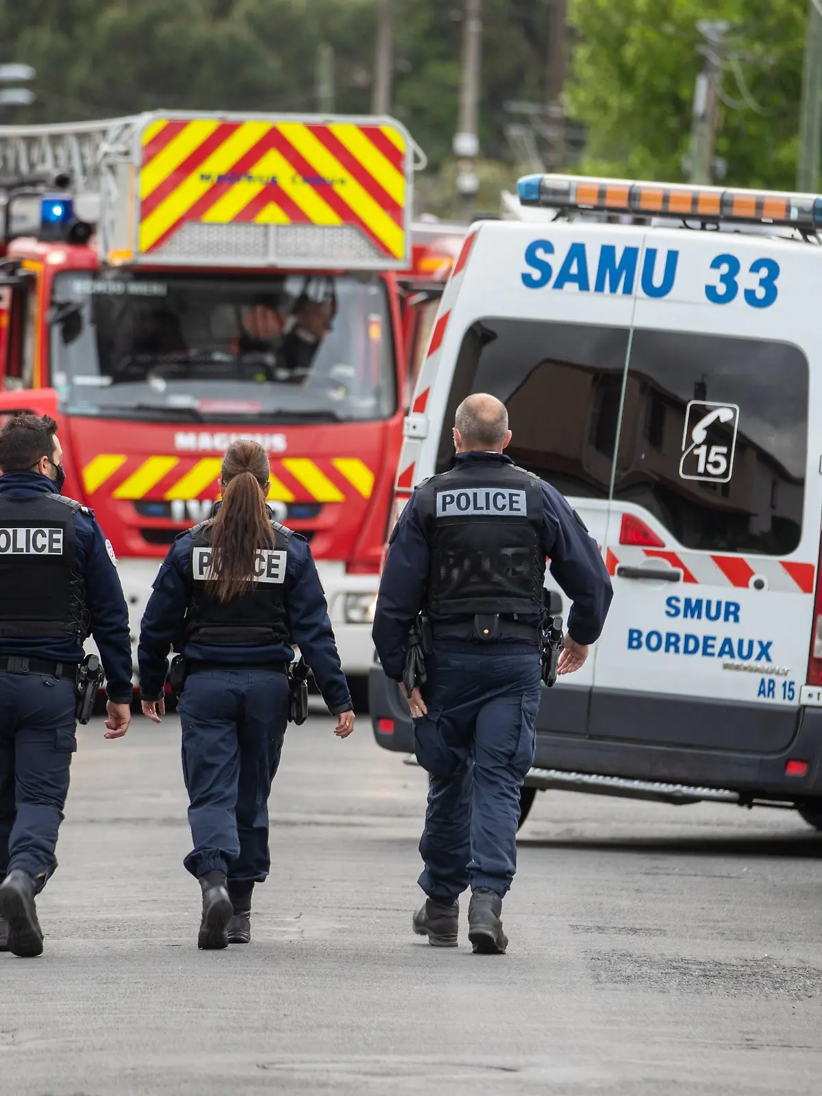 Frau auf Straße angeschossen und angezündet: Ex-Partner unter Verdacht