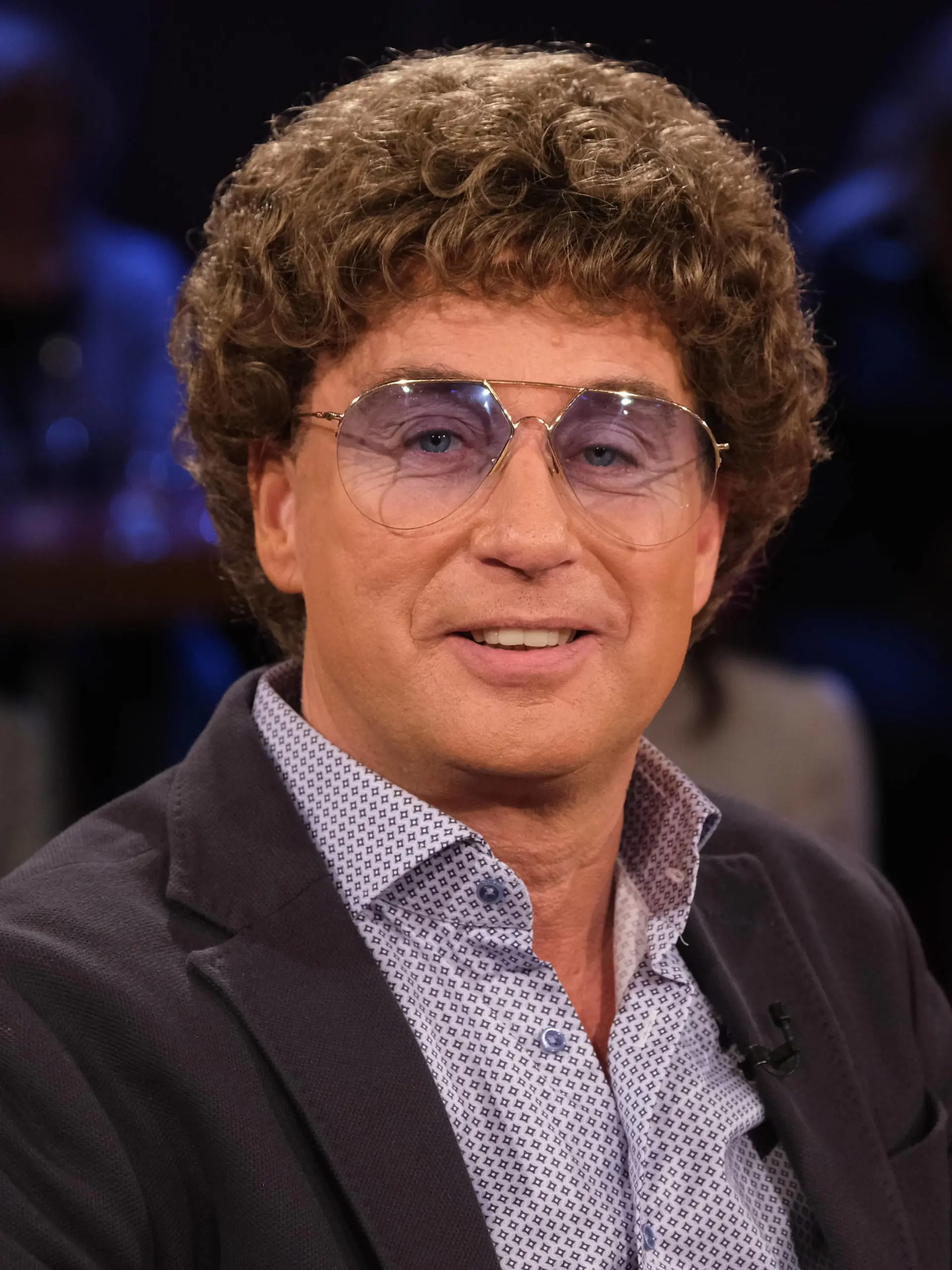 Hamburg Atze Schröder beim Fototermin der NDR Talk Show im NDR Studio Hamburg Lokstedt am 5.10.2019 vor der Sendung am 11.10.2019 im NDR Fernsehen Hamburg Atze Schröder at the photo shoot of the NDR Talk Show at NDR Studio Hamburg Lokstedt on 5 10 2019 before the show on 11 10 2019 on NDR Television