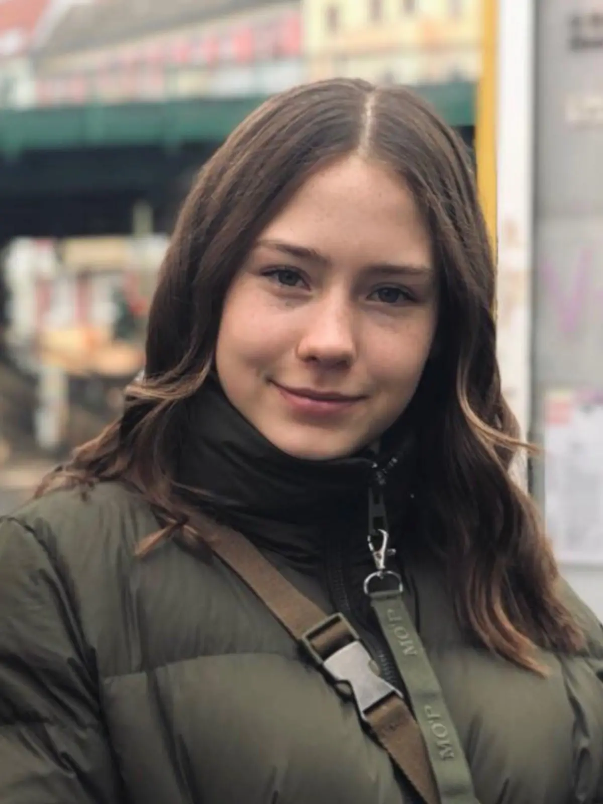 Die 16-jährige Cara wurde mit dem Impfstoff von Biontech geimpft.