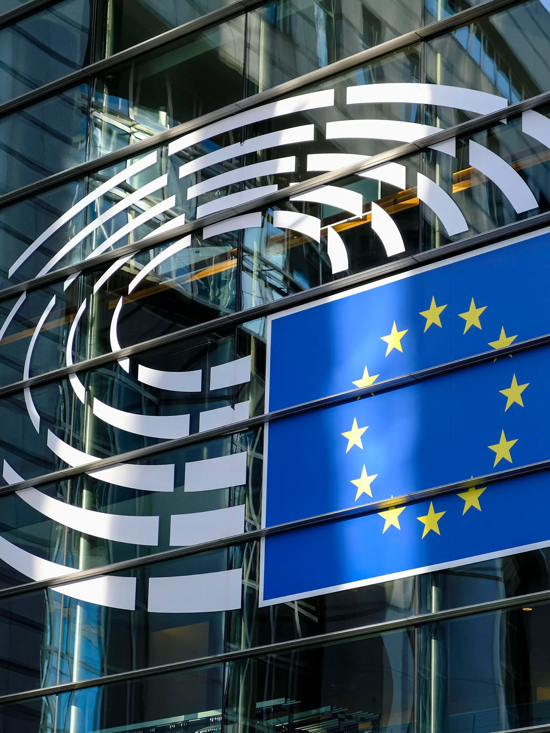  20.09.2019, Bruessel, Belgien - Logo des Europaeischen Parlaments in Bruessel am Gebaeude Altiero Spinelli *** 20 09 2019, Brussels, Belgium Logo of the European Parliament in Brussels at the Altiero Spinelli building
