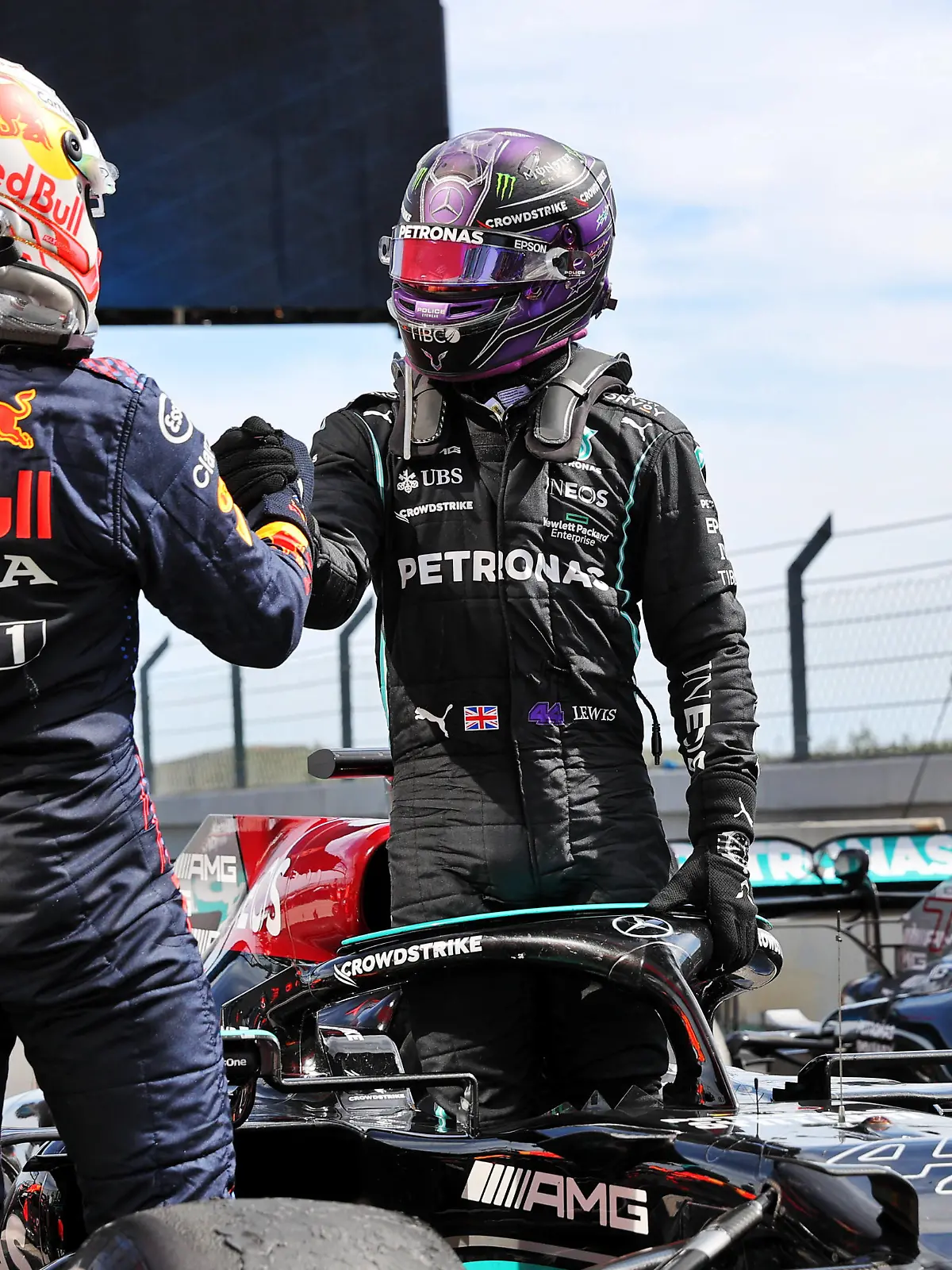 F1 Grand Prix of Portugal 33 Max Verstappen NED, Red Bull Racing, 44 Lewis Hamilton GBR, Mercedes-AMG Petronas F1 Team, F1 Grand Prix of Portugal at Autodromo Internacional do Algarve on May 02, 2021 in Portimao, Portugal. Photo by xpbimages.com/XPB Images/FIA Pool via HOCH ZWEI Portimao Portugal Poolfoto HOCH ZWEI/Pool/XPB Images ,EDITORIAL USE ONLY