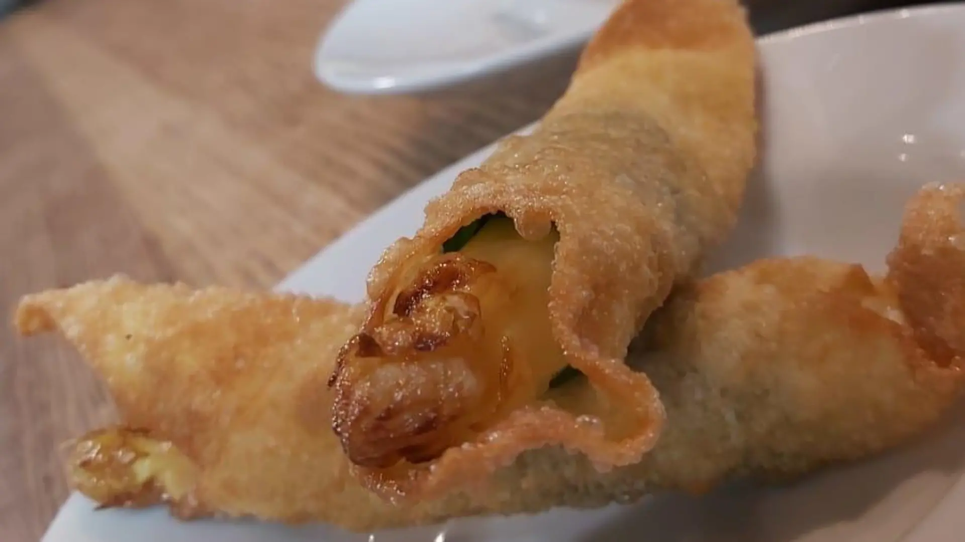Spargel-Wantan