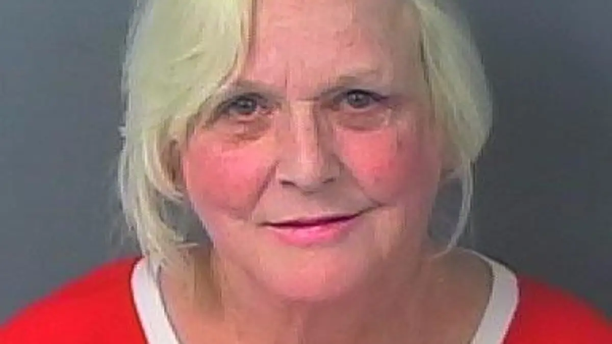 Nick and Aaron Carter's mom Jane Schneck was arrested for domestic battery on April 29 after an alleged altercation with her new husband.
Pictured: Jane Schneck
Ref: SPL6124152 030523 NON-EXCLUSIVE
Picture by: SplashNews.com

London: +44 (0)20 8126 1009


World Rights, 
