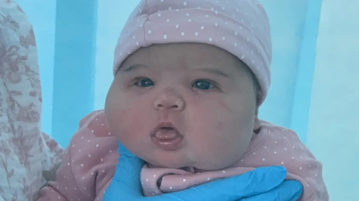 6-Kilo-Baby Emilia