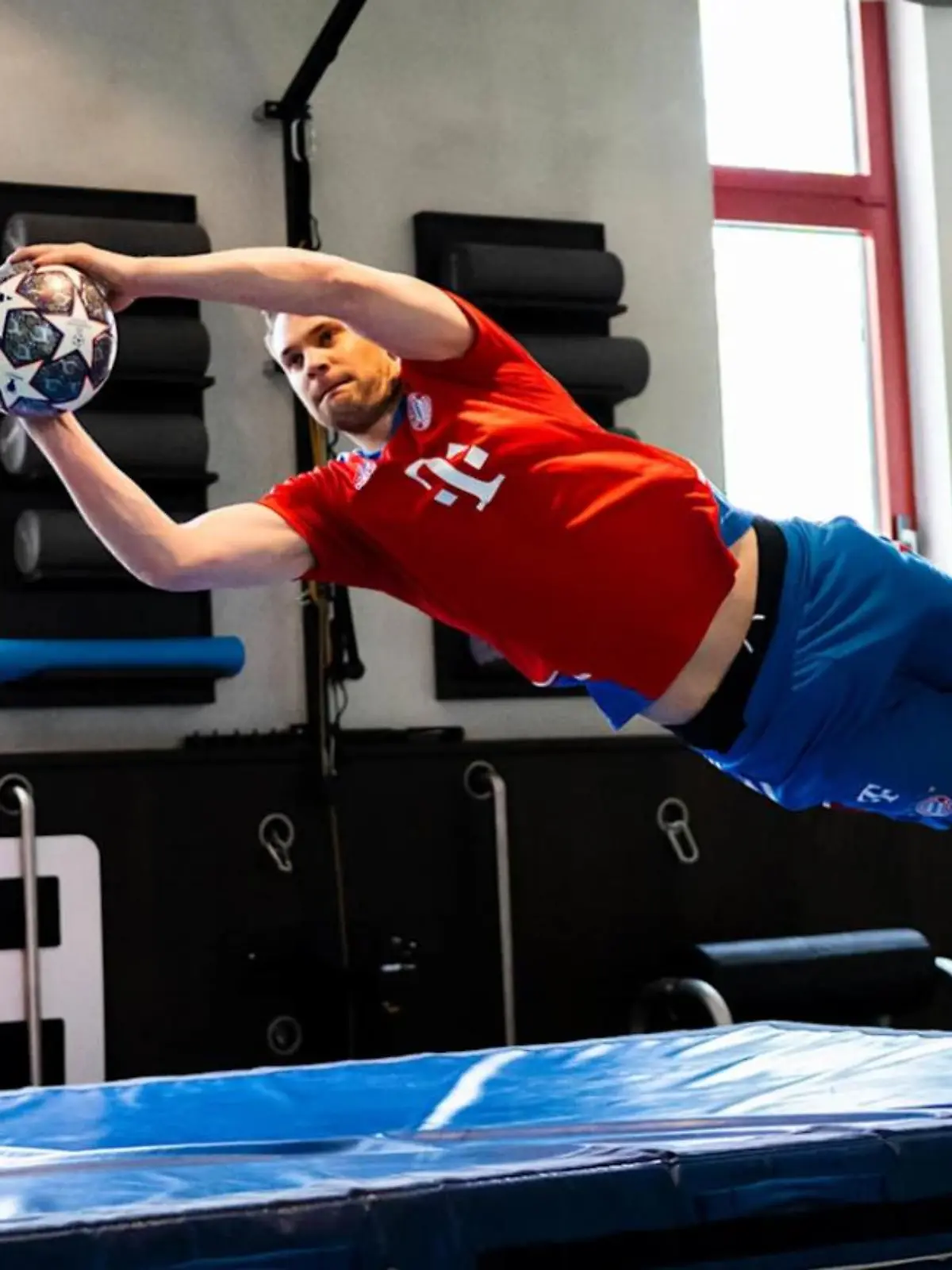 Manuel Neuer in der Reha