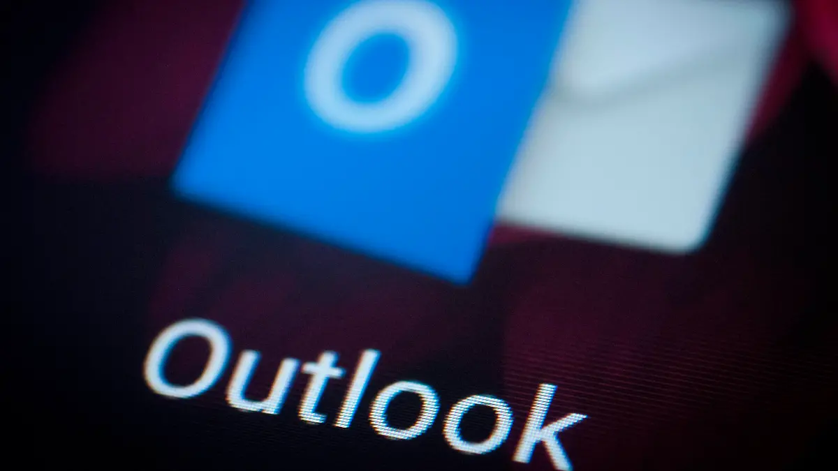 Die Verbraucherzentrale Bremen warnt vor einer Phishing-Masche bei Microsoft Outlook.