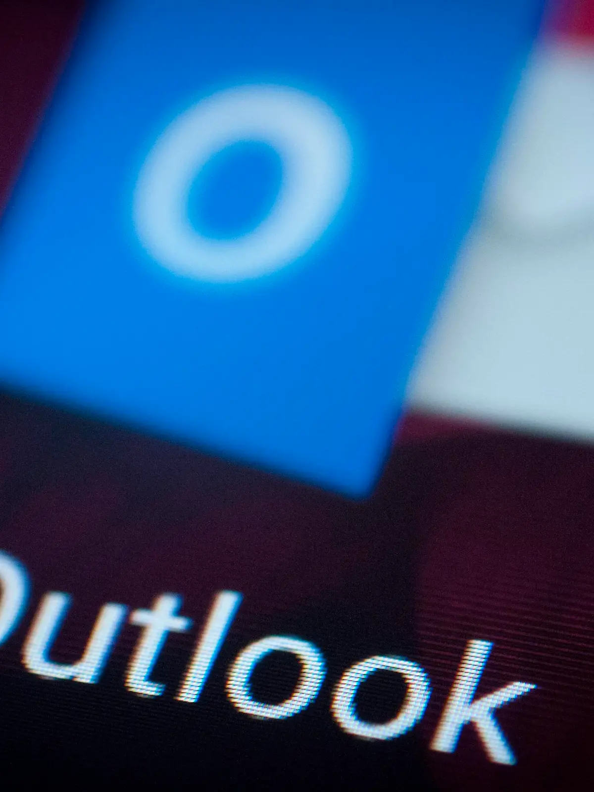 Die Verbraucherzentrale Bremen warnt vor einer Phishing-Masche bei Microsoft Outlook.