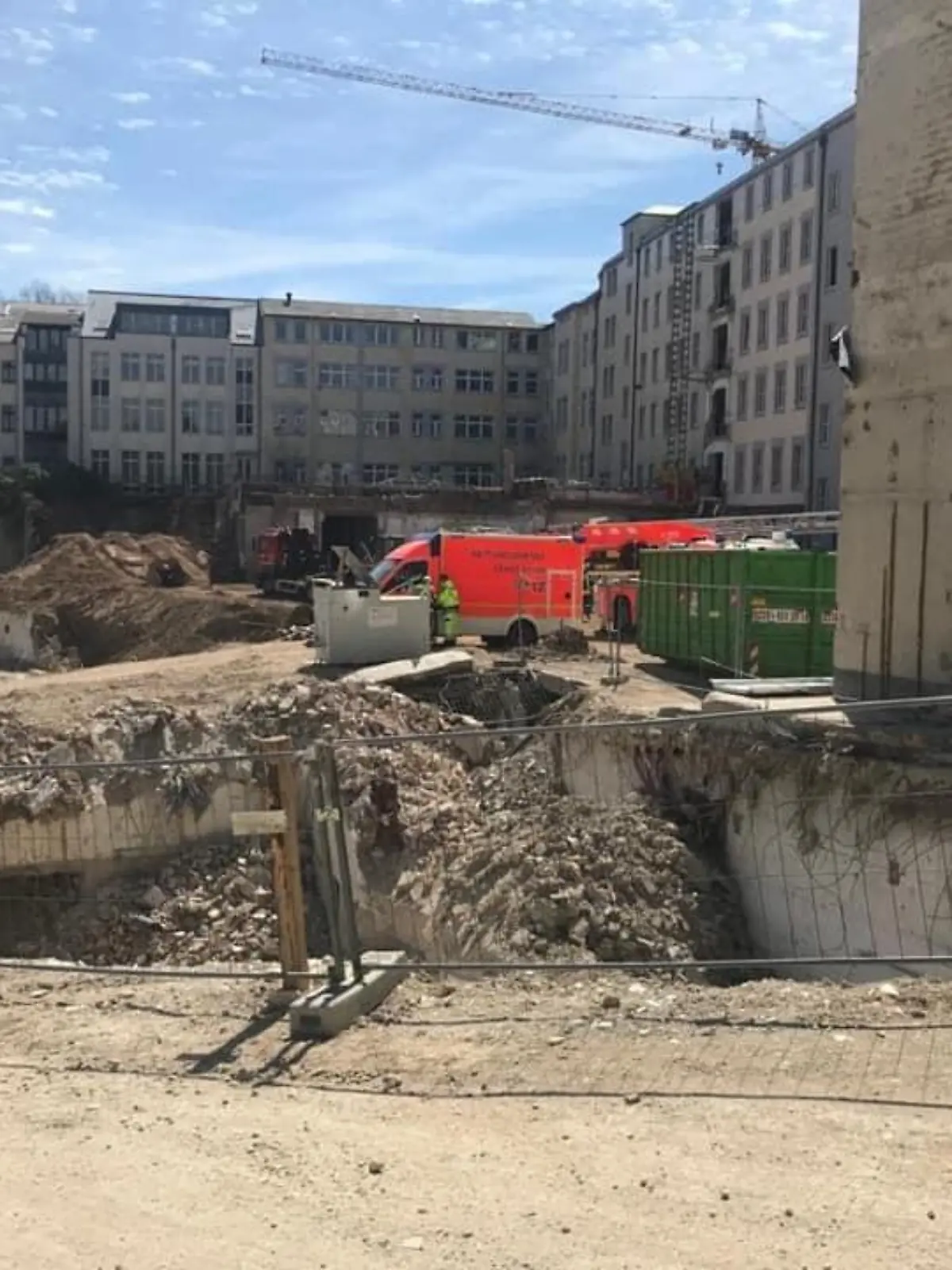 Bauarbeiter verschüttet.