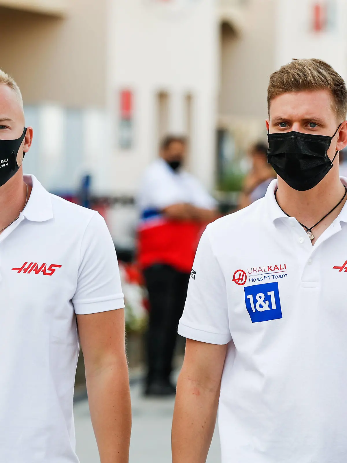  MAZEPIN Nikita rus, Haas F1 Team VF-21 Ferrari, SCHUMACHER Mick ger, Haas F1 Team VF-21 Ferrari, portrait during Formula 1 Gulf Air Bahrain Grand Prix 2021 from March 26 to 28, 2021 on the Bahrain International Circuit, in Sakhir, Bahrain FORMULE 1 : Grand prix du Bahrein - Sakhir - Preparation - 25/03/2021 DPPI/Panoramic PUBLICATIONxNOTxINxFRAxITAxBEL