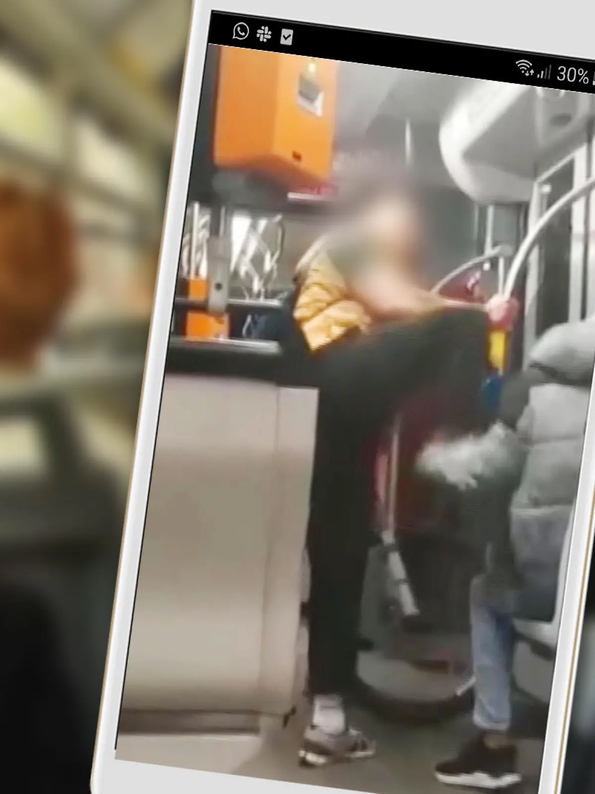 Rassistische Gewalt in Erfurter Straßenbahn
