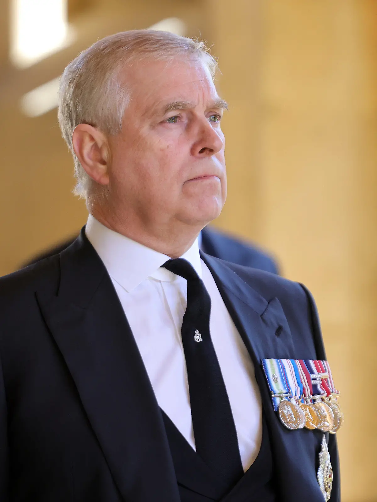 17.04.2021, Großbritannien, Windsor: Prinz Andrew, Herzog von York, vor der Beisetzung von Prinz Philip auf Schloss Windsor. Die Trauerfeier und Beisetzung von Queen-Ehemann Prinz Philip, Herzog von Edinburg, finden auf Schloss Windsor statt. Prinz Philip war am 9. April im Alter von 99 Jahren gestorben. Foto: Chris Jackson/PA Wire/dpa +++ dpa-Bildfunk +++