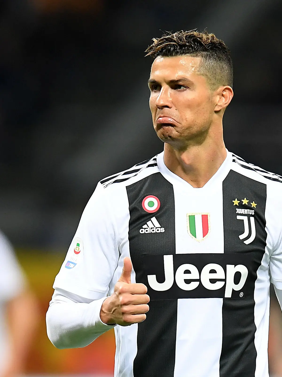Soccer Football - Serie A - Inter Milan v Juventus - San Siro, Milan, Italy - April 27, 2019   Juventus' Cristiano Ronaldo gestures   REUTERS/Daniele Mascolo