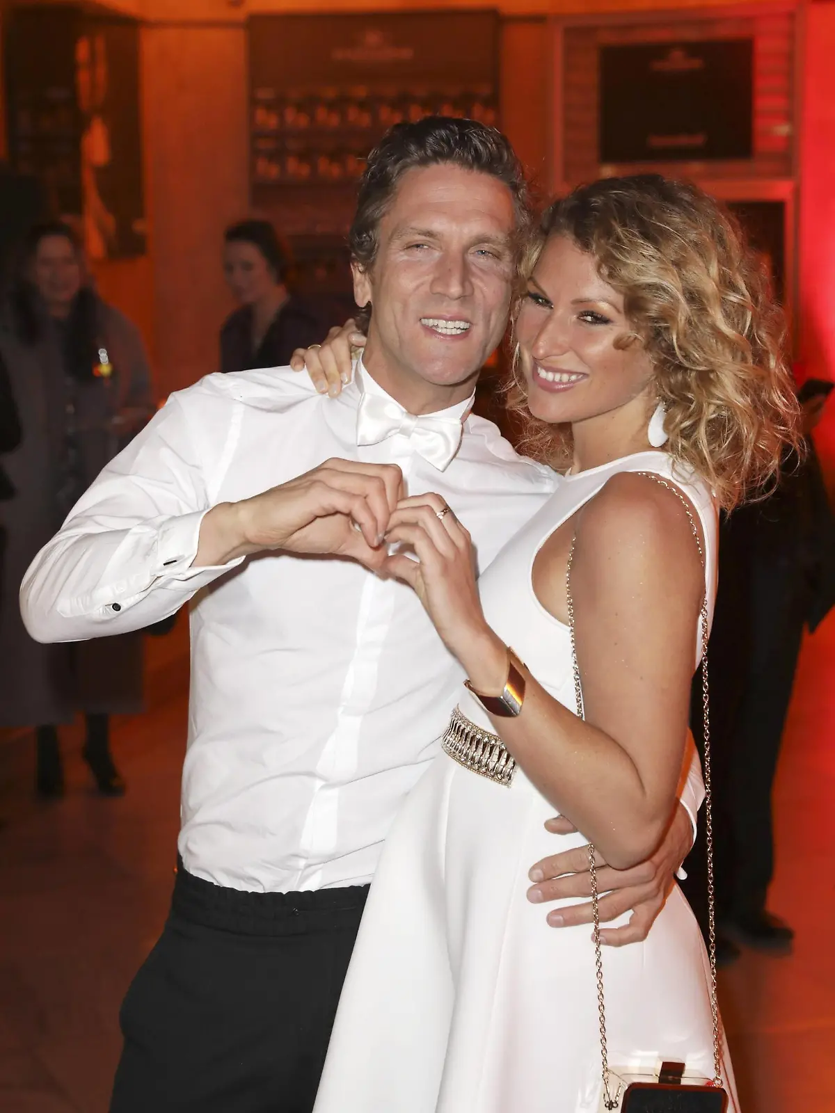 Peer Kusmagk mit Freundin Janni Hönscheid beim 26. B.Z. Kulturpreis 2017 in der Staatsoper im Schiller Theater. Berlin, 24.01.2017 Foto:xS.xGabschx/xFuturexImage

Peer Kusmagk with Girlfriend Janni Hönscheid the 26 B Z Culture Prize 2017 in the State Opera in Schiller Theatre Berlin 24 01 2017 Photo XS xGabschx xFuturexImage  