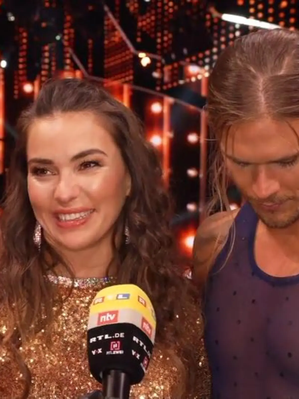Beim 30-Punkte-Walzer von Valentina Pahde und Valentin Lusin hatte Renata Tränen in den Augen.