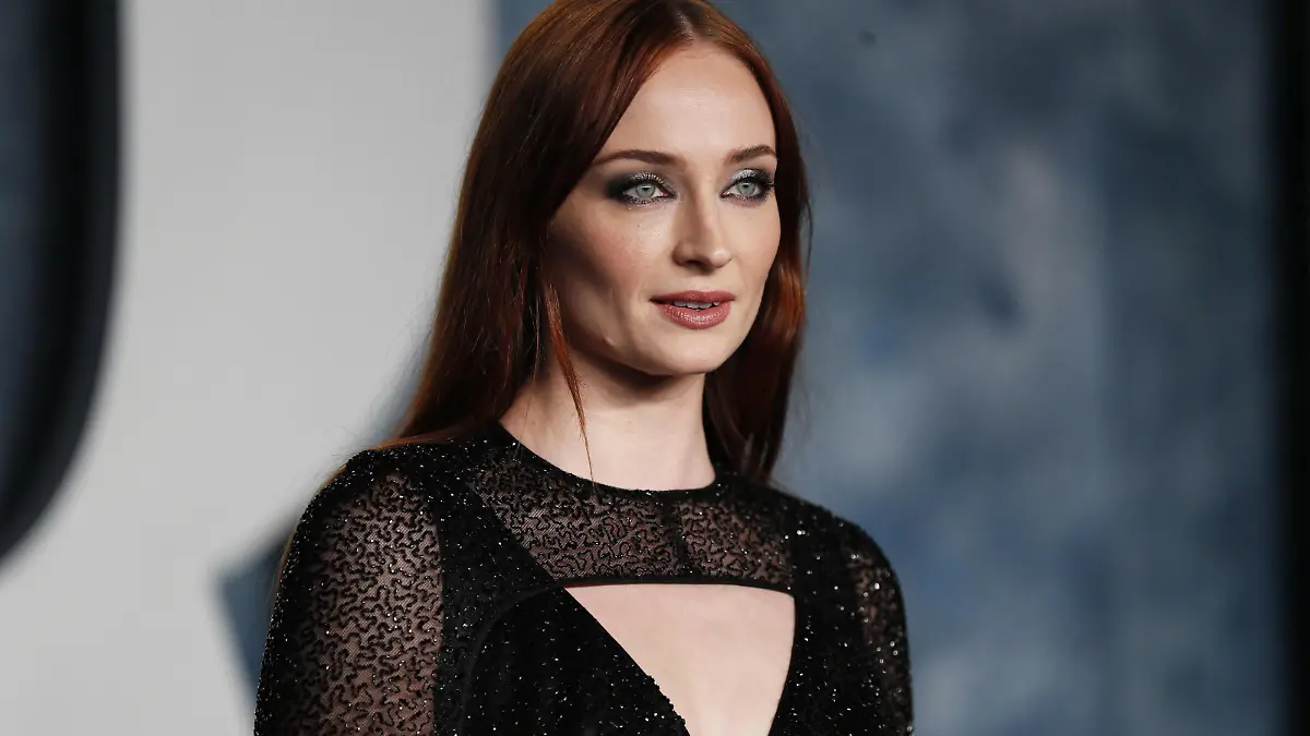 Sophie Turner arrives at the Vanity Fair Oscar party after the 95th Academy Awards, known as the Oscars, in Beverly Hills, California, U.S., March 12, 2023. REUTERS/Danny Moloshok