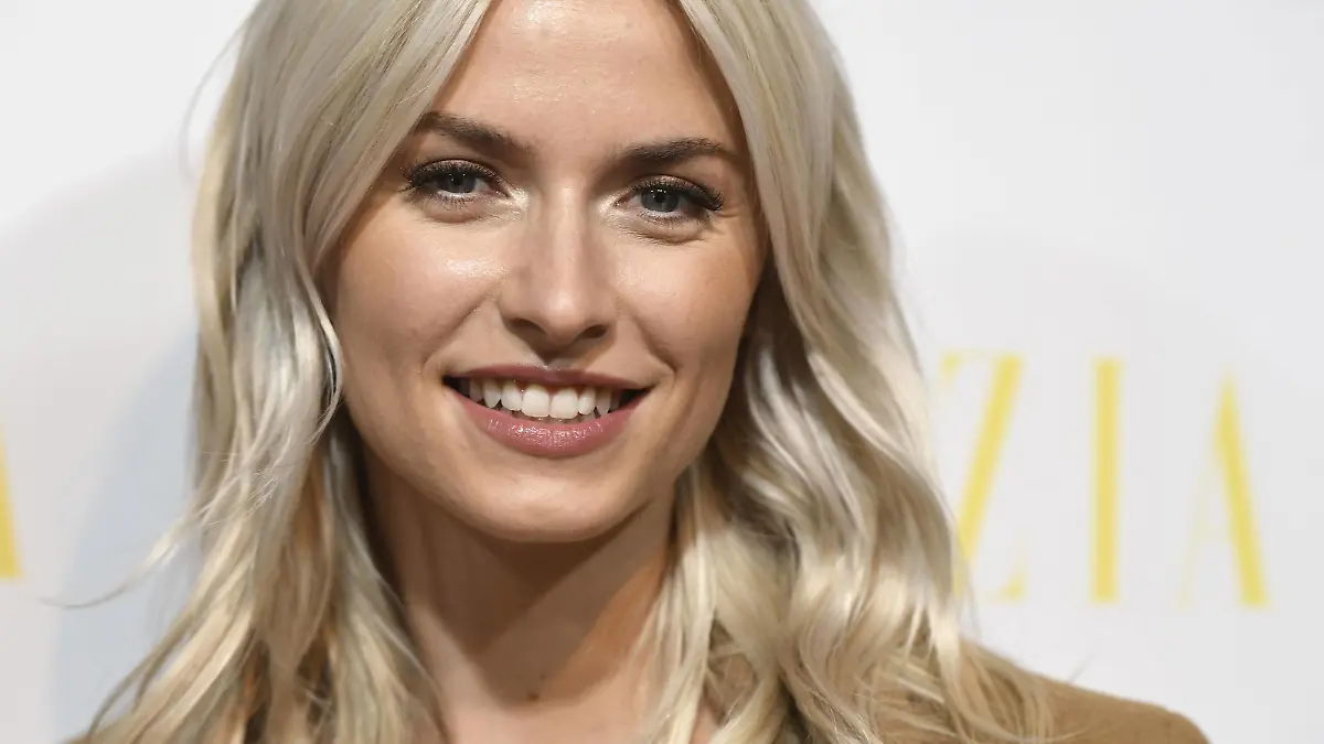 Lena Gercke beim Late-Night Shopping Event unter dem Motto Style Your Life im Esprit Store. Düsseldorf, 14.09.2018 *** Lena Gercke at the Late Night Shopping Event under the motto \Style Your Life\ in the Esprit Store Düsseldorf 14 09 2018 Foto:xJ.xKrickx/xFuturexImage  