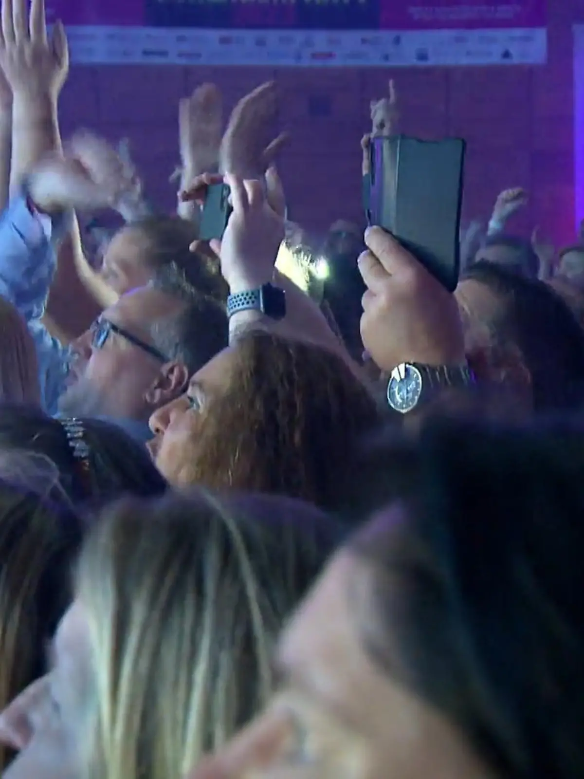 Bild zu: "Schlagerparty im Ruhrgebiet"