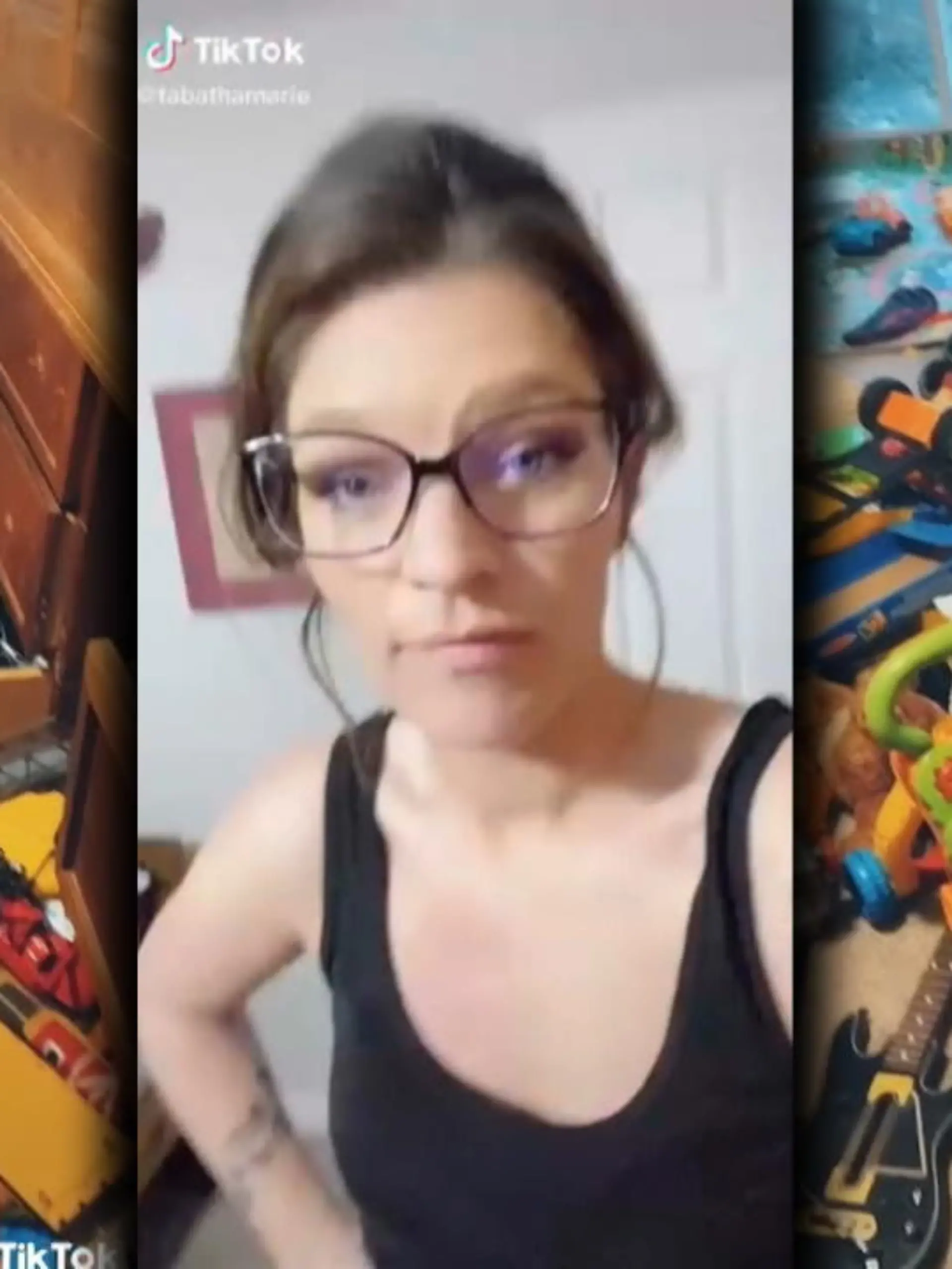 Bild zu: "Mutter wirft Spielzeug in Müllsäcke"