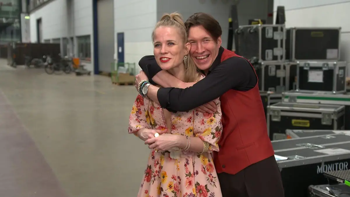 Evgeny Vinokurov: "Wenn sie singt, bekomme ich Gänsehaut" Ilse DeLange rührt mit ihrer Musik