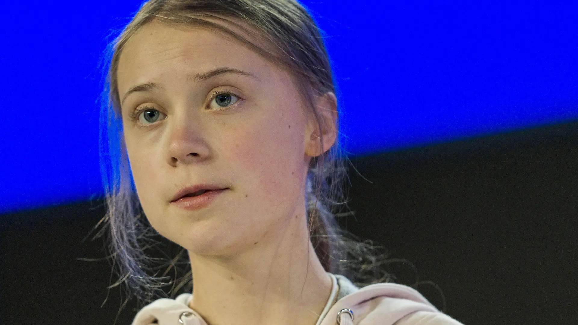 ARCHIV - 21.01.2020, Schweiz, Davos: Greta Thunberg, Umweltaktivistin und Schülerin aus Schweden, spricht beim Weltwirtschaftsforum (WEF). (zu dpa: "Greta Thunberg reagiert kritisch auf EU-Klimaziel") Foto: Alessandro Della Valle/KEYSTONE/dpa +++ dpa-Bildfunk +++