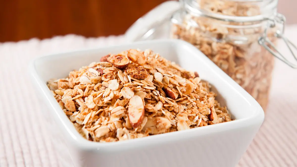 Müsli in einer Schüssel