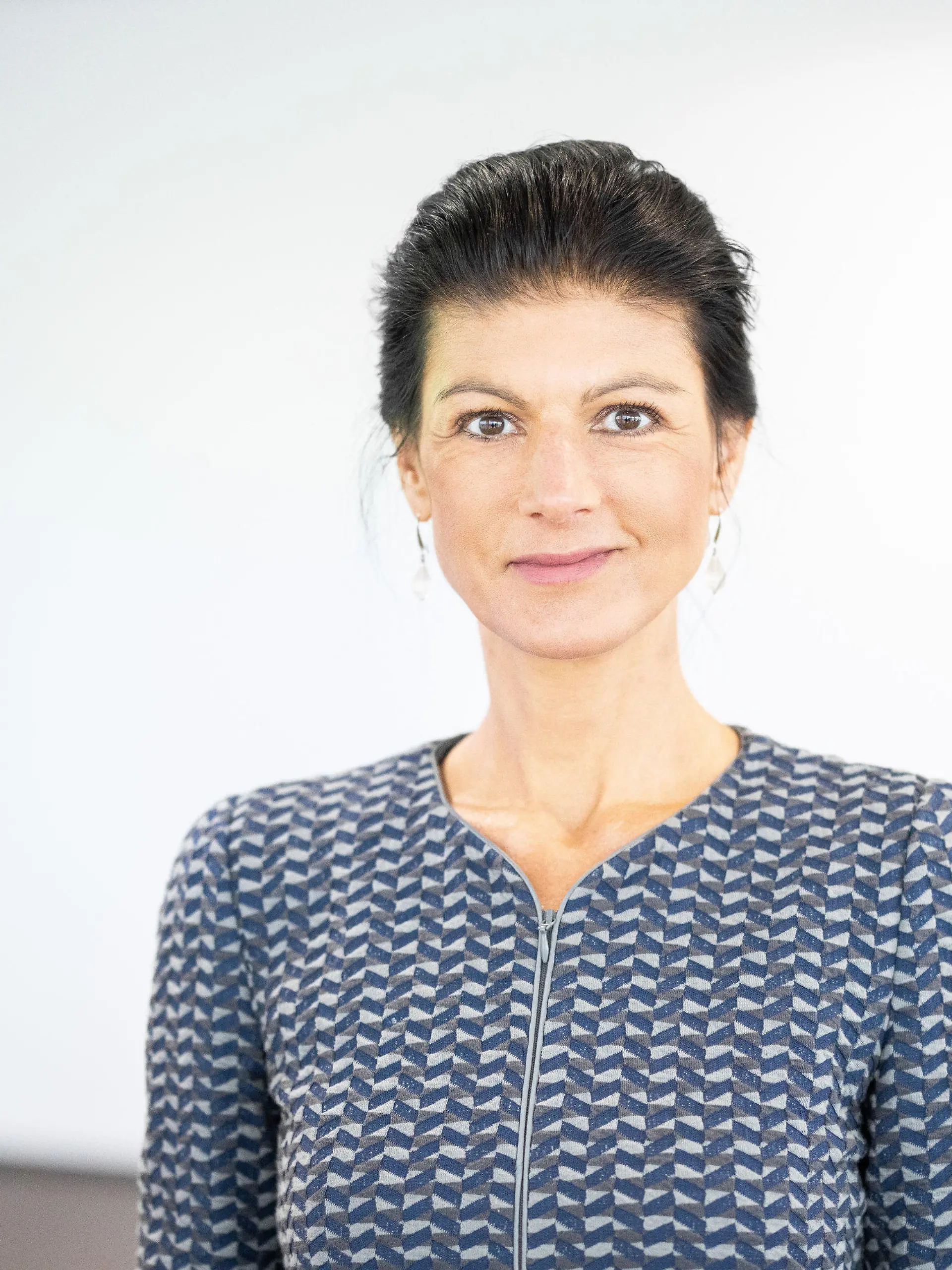 10.04.2021, Nordrhein-Westfalen, Essen: Sahra Wagenknecht (Linke) nach einer Online-Versammlung. Die Linke NRW wählt die Landesliste für die Bundestagswahl. Foto: Marcel Kusch/dpa +++ dpa-Bildfunk +++