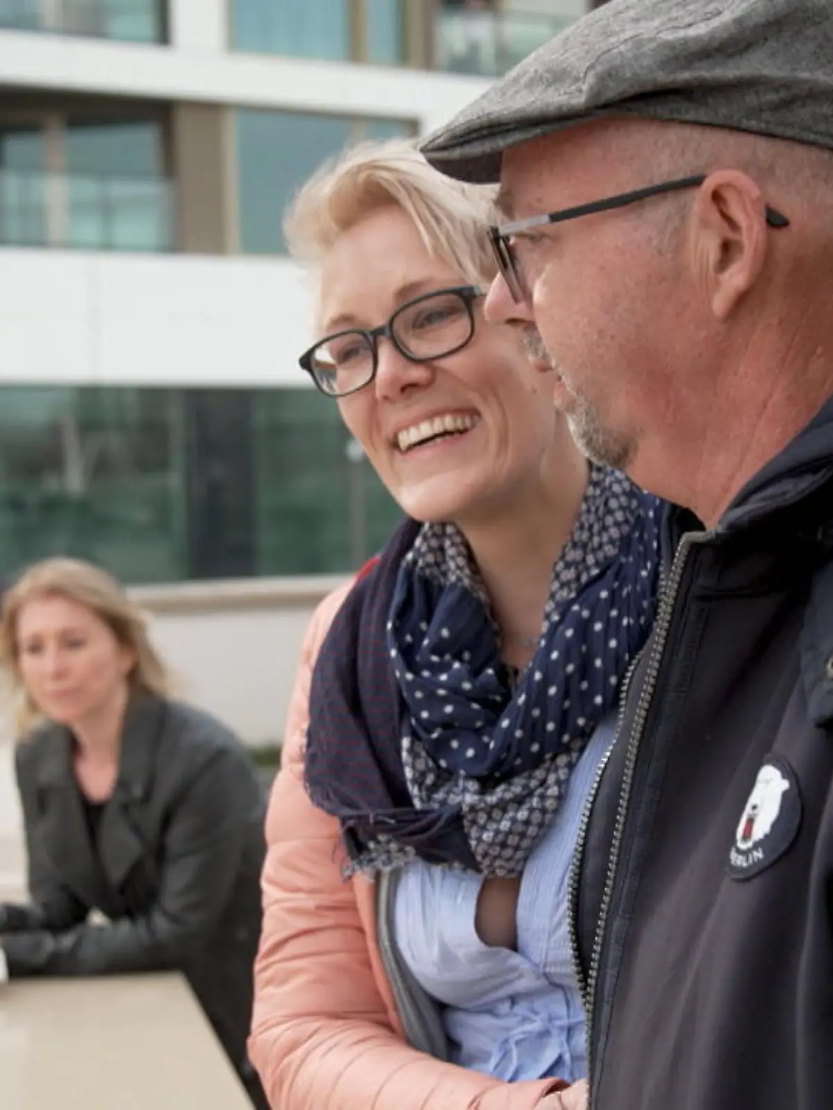 Olaf ist Vater von fünf Kindern und wird sterben. Sein letzter Wunsch: Noch einmal mit der ganzen Familie in seine Heimatstadt Halle reisen. Doch wegen der Corona-Pandemie scheinbar unmöglich. RTL-Reporterin Anke Reichhardt kann zum Glück helfen.