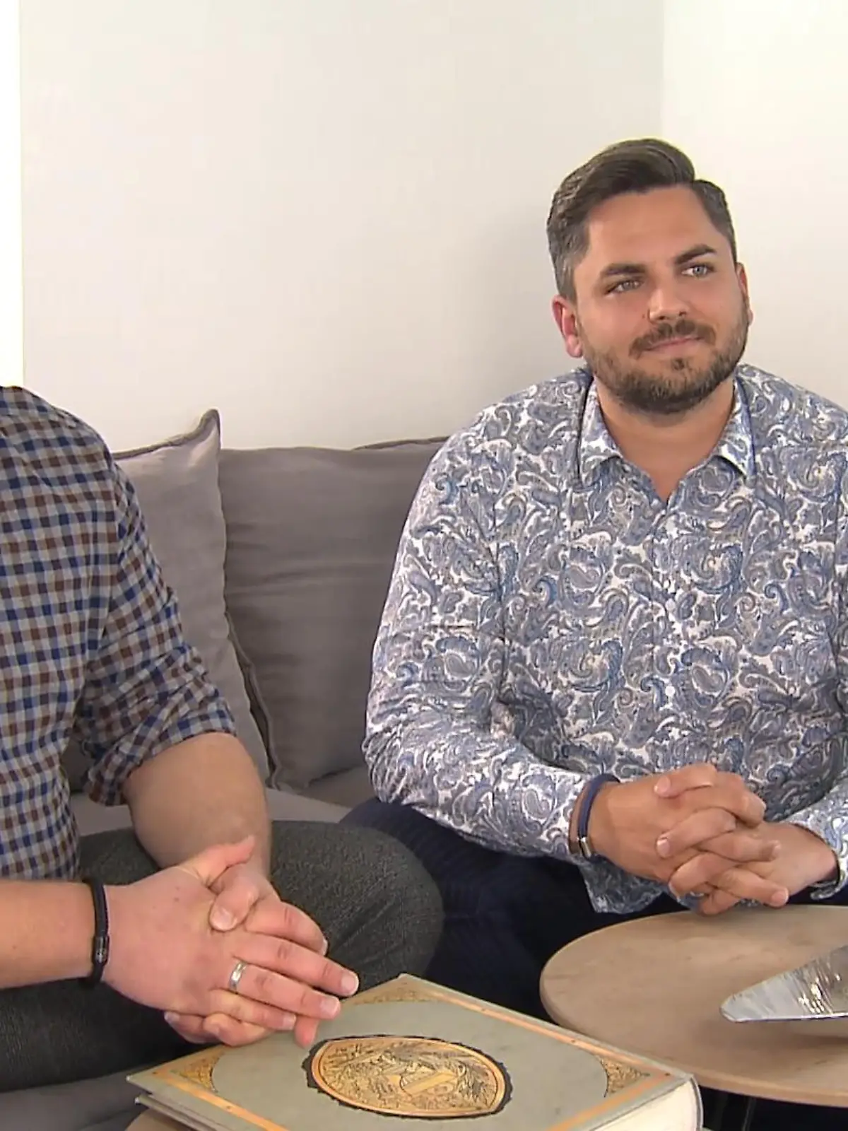 Wie geht es gläubigen, homosexuellen Paaren mit dieser Entscheidung aus Rom? Wir treffen Florian Neumann und Markus Adam zum Interview.