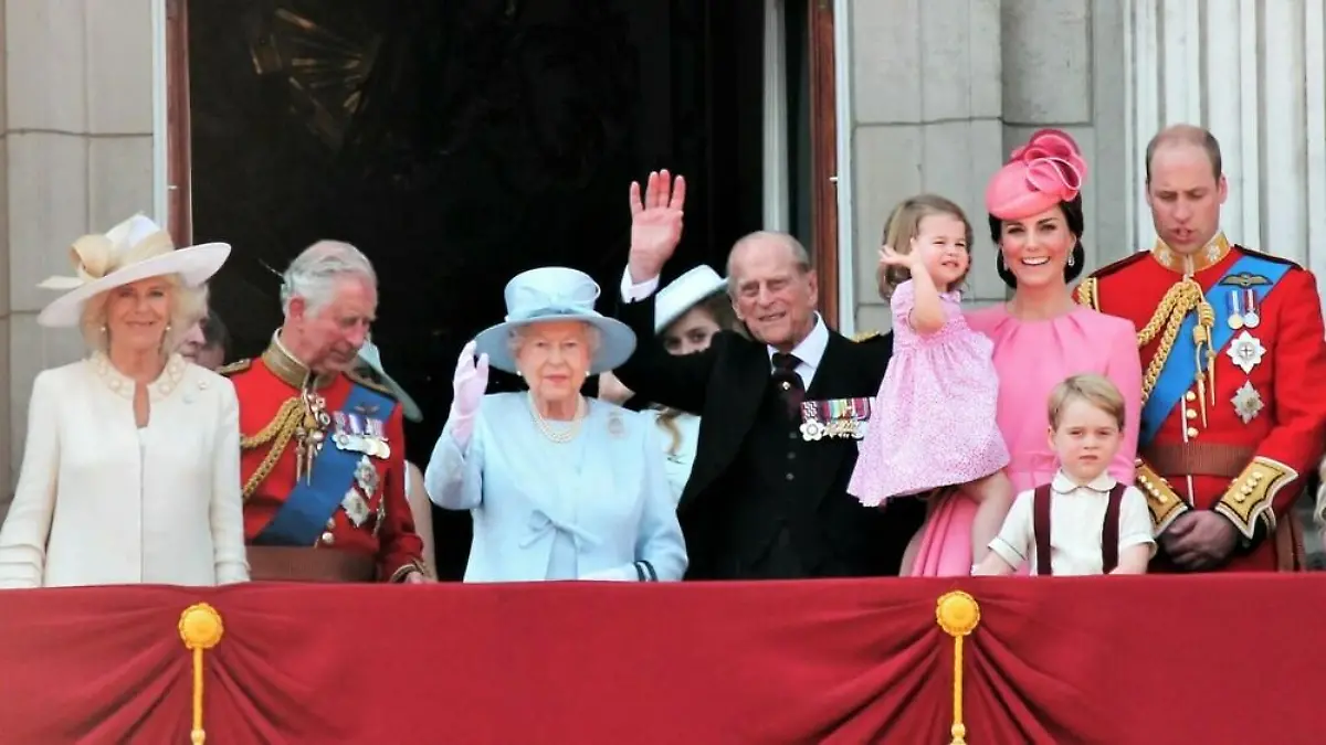 Private Schnappschüsse: Die Royal Family öffnet das Familienalbum