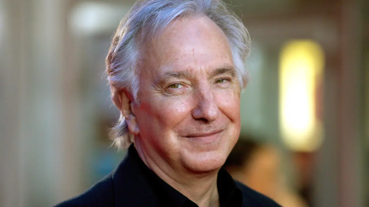 ARCHIV - British actor-director Alan Rickman arrives for the premiere of 'A Little Chaos' at the 58th BFI London Film Festival, in London, Britain, 17 October 2014. EPA/ANDREW COWIE (zu dpa Schauspieler Alan Rickman gestorben vom 14.01.2016) +++(c) dpa - Bildfunk+++