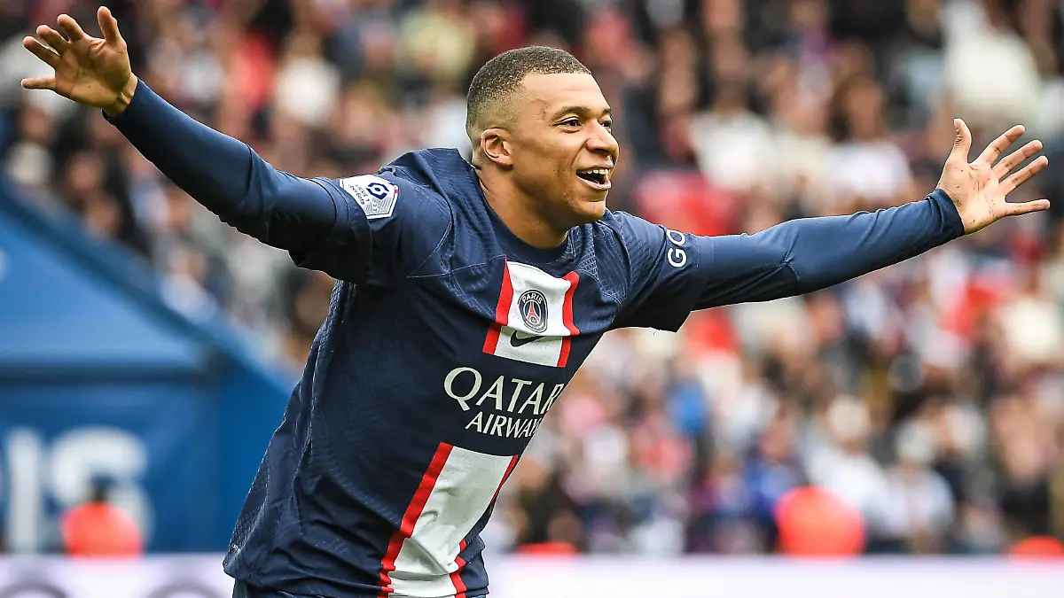 April 30, 2023, Paris, France, France: Kylian MBAPPE of PSG celebrates his goal during the Ligue 1 match between Paris Saint-Germain PSG and FC Lorient at Parc des Princes Stadium on April 30, 2023 in Paris, France. Paris France - ZUMAm308 20230430_zsp_m308_004 Copyright: xMatthieuxMirvillex