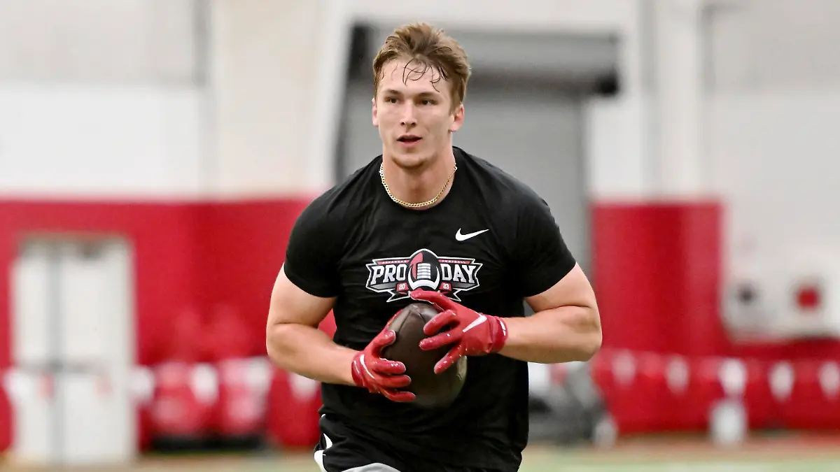 FILE - Arkansas linebacker Drew Sanders runs drills during NFL football pro day March 29, 2023, in Fayetteville, Ark. The Denver Broncos added a deep threat for Russell Wilson in Oklahoma wide receiver Marvin Mims Jr. and bolstered their linebacking corps with Sanders on Day 2 of the NFL draft Friday, April 28, 2023. (AP Photo/Michael Woods, File)