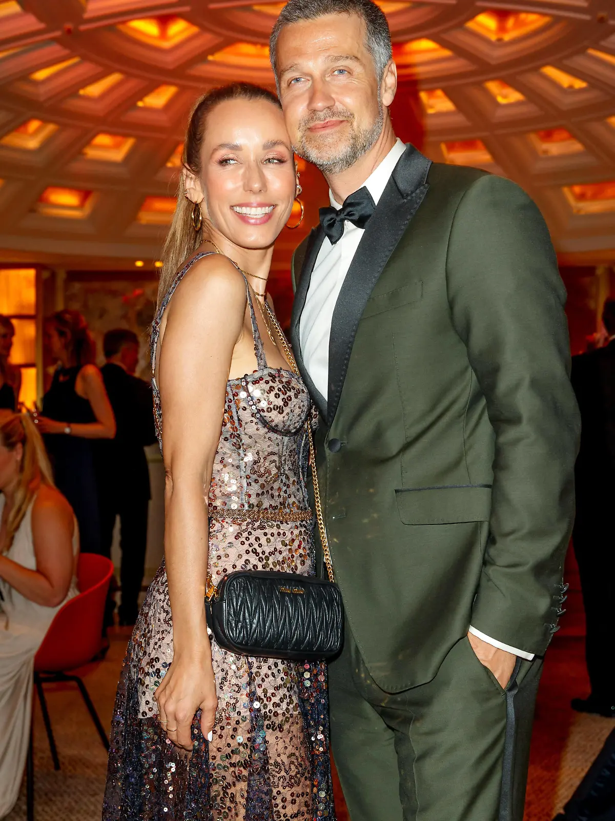 Bundespresseball Annemarie Carpendale mit Ehemann Wayne Carpendale beim 70. Bundespresseball am 21.04.2023 im Hotel Adlon Kempinski in Berlin. *** Federal press ball Annemarie Carpendale with husband Wayne Carpendale at the 70 Federal press ball on 21 04 2023 in the hotel Adlon Kempinski in Berlin Copyright: xEventpressxKochanx