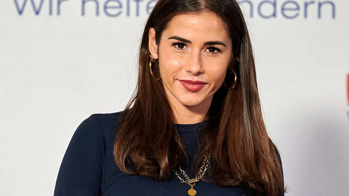Sarah Lombardi meint's ernst - diese Hochzeit soll gut werden! Um das sicherzustellen hat sie sich eine echte Expertin eingekauft.