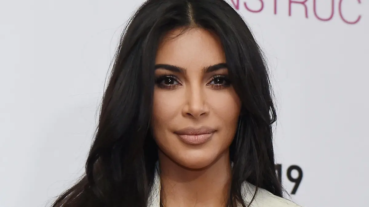 Reality TV personality Kim Kardashian poses as she arrives for the World Congress on Information Technology (WCIT 2019) in Yerevan, Armenia, October 8, 2019. Lusine Sargsyan/Photolure via REUTERS ATTENTION EDITORS - THIS IMAGE WAS PROVIDED BY A THIRD PARTY.