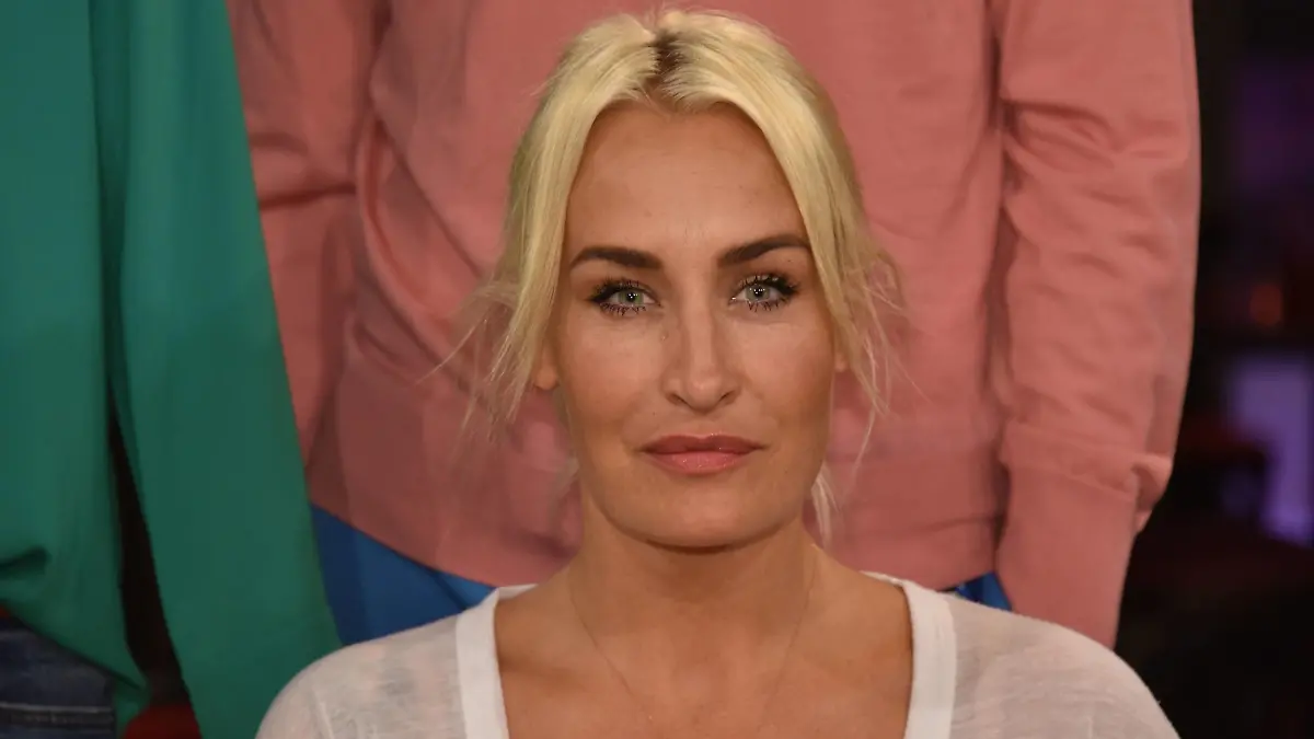 Die Sängerin Sarah Connor zu Gast in der WDR Talkshow Kölner Treff am 14.06.2019 in Köln. *** The singer Sarah Connor is a guest on the WDR talk show \Kölner Treff\ on 14 06 2019 in Cologne.  