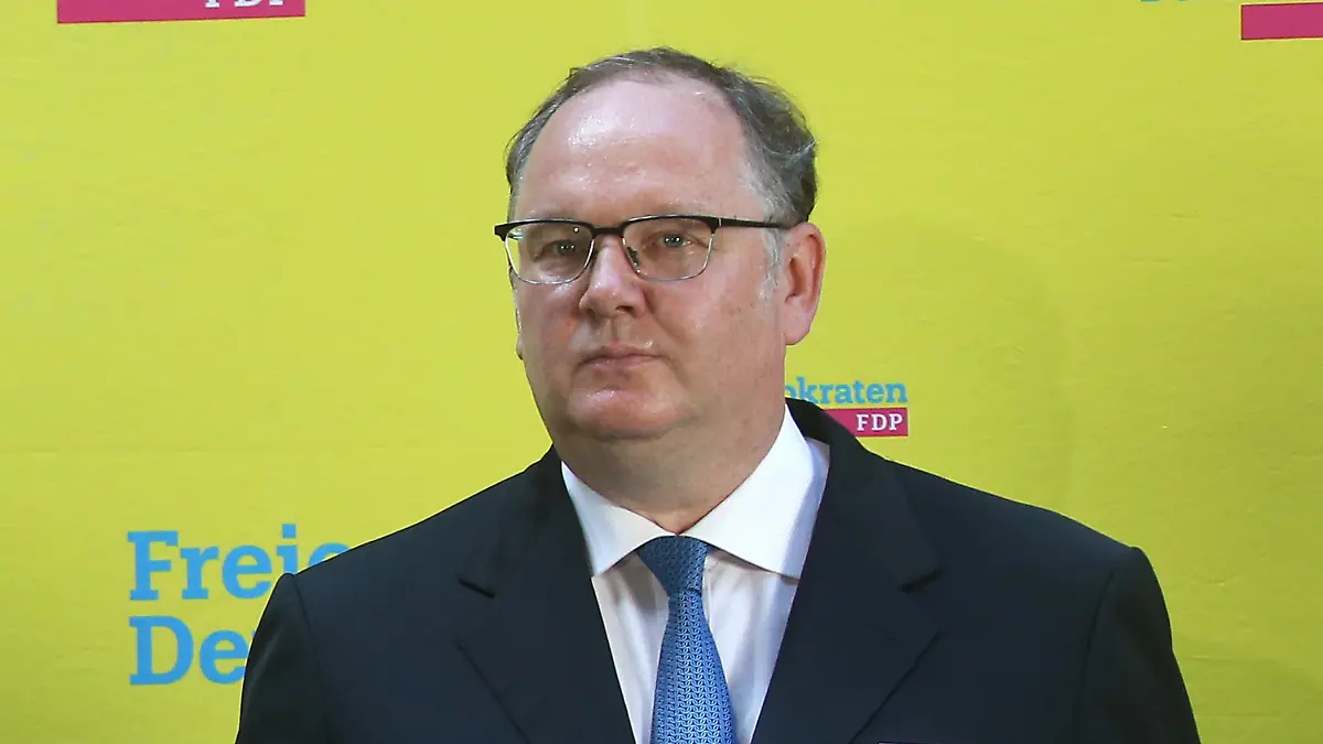 17.08.2020, Berlin: Harald Christ (FDP) wird auf einer Pressekonferenz seiner Partei als möglicher neuer Bundesschatzmeister vorgestellt. Christ soll die Nachfolge von FDP-Schatzmeister Solms antreten. Foto: Wolfgang Kumm/dpa +++ dpa-Bildfunk +++