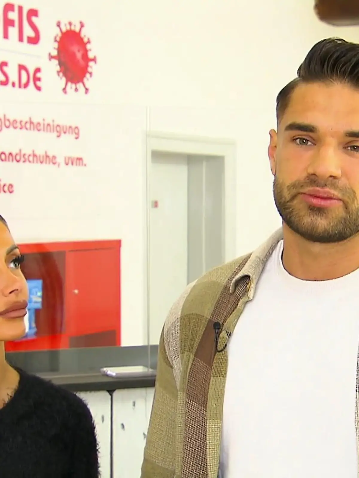 Christina Dimitriou und Aleks Petrovic verdienen nun Geld durch Corona.
