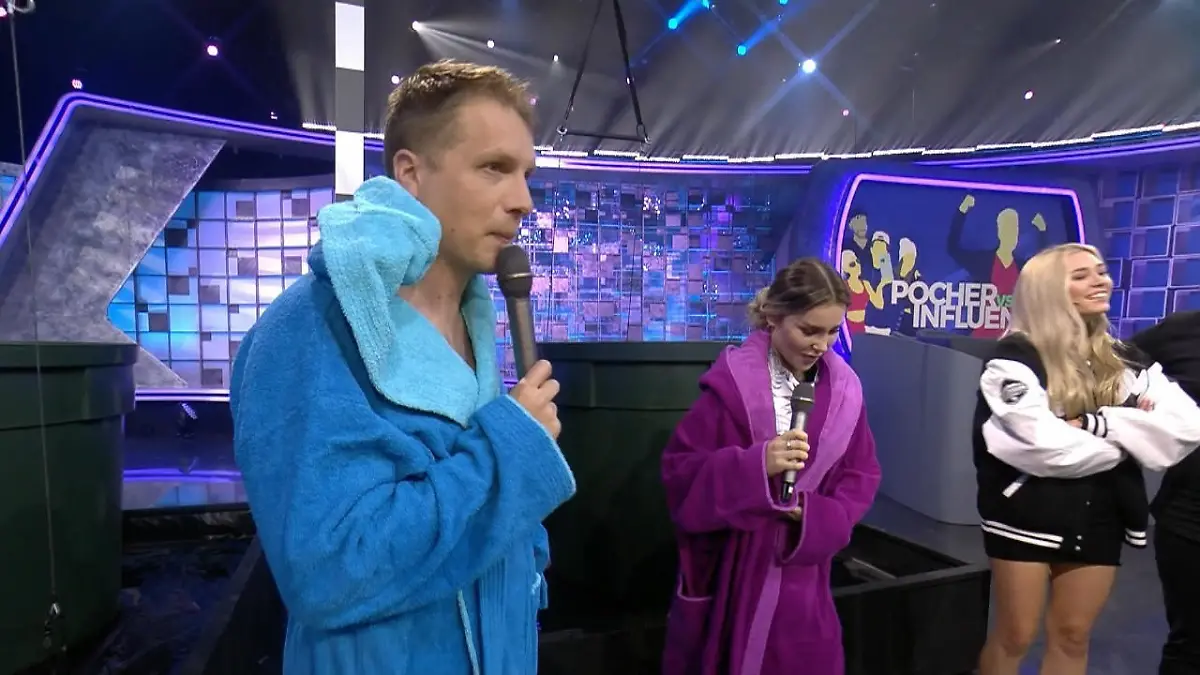 "Liebe Pochers, ihr seid eine Nummer zu groß für uns" "Pocher vs. Influencer"