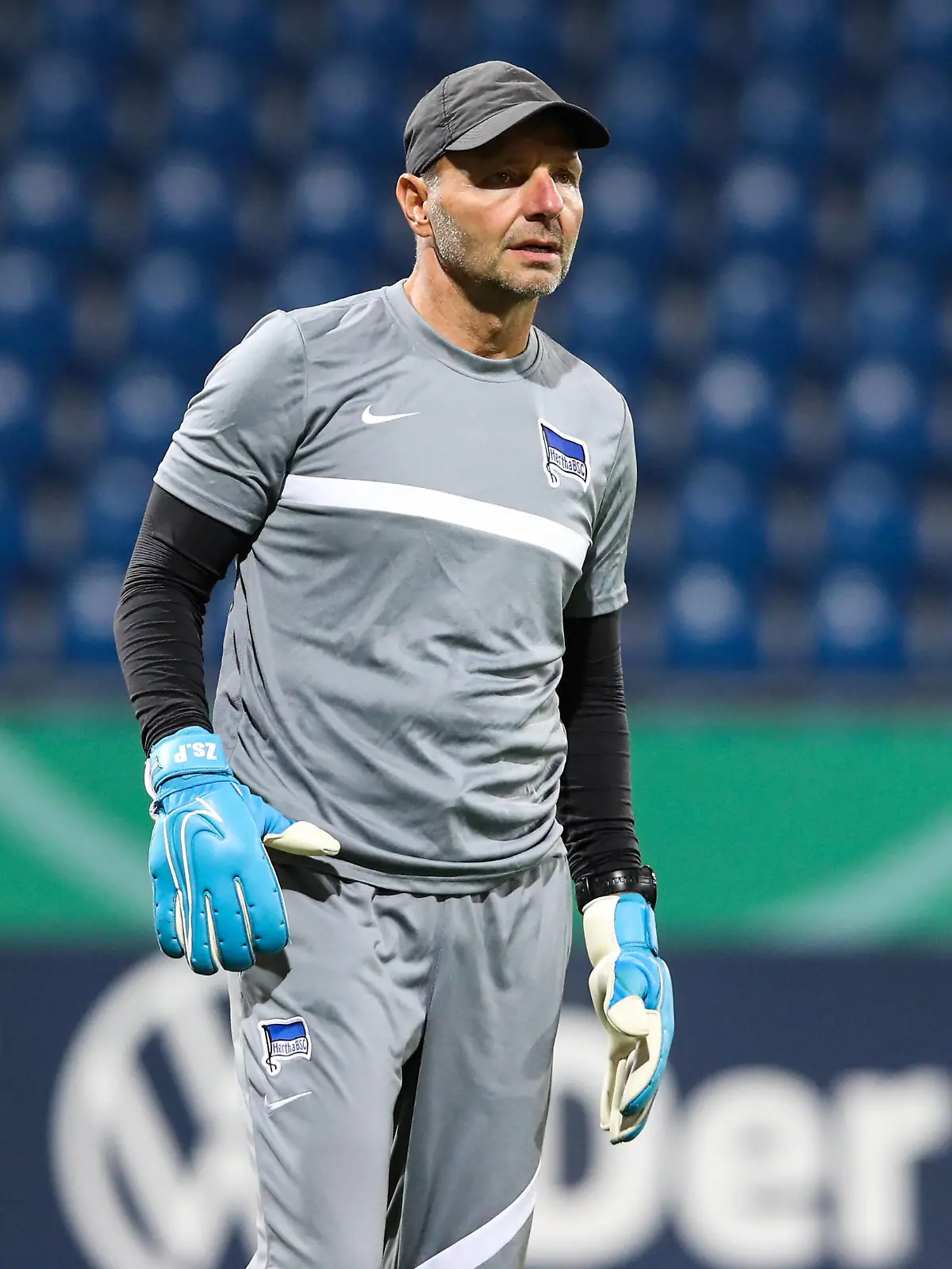 Zsolt Petry