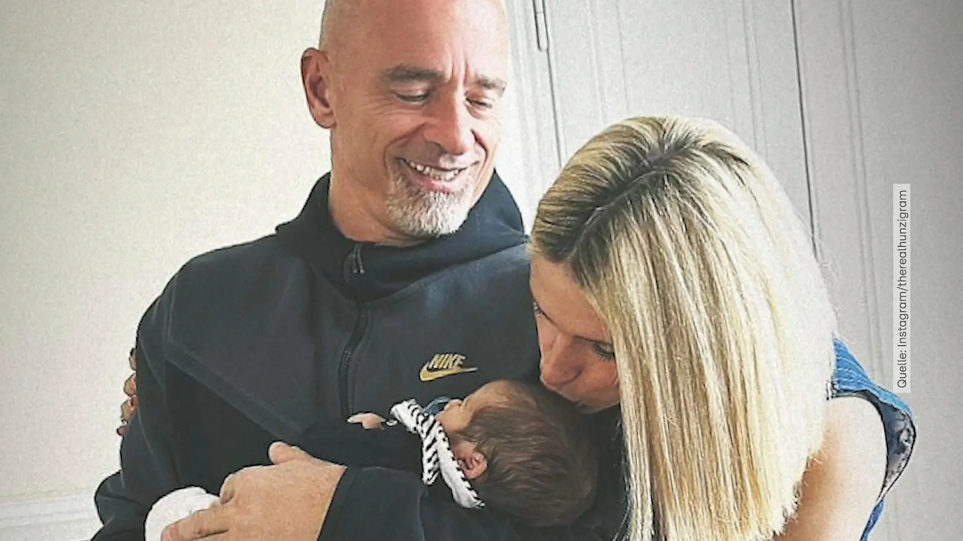 Hier kuscheln Eros und Michelle mit ihrem Enkel Zuckersüße Familien-Premiere
