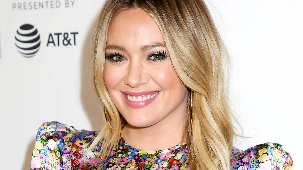 Hilary Duff arriving at the screening of Younger during the Tribeca Film Festival in New York City - April 25, 2019 - Tribeca Film Festival 2019, New York City New York United States Spring Studio PUBLICATIONxINxGERxSUIxAUTxONLY Copyright: xStevenxBergmanx Hilary_Duff_SB_74157  