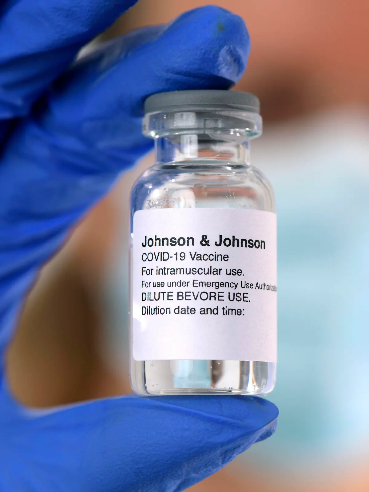 03.02.2021, Symbolbild: Impfstoffe, Johnson & Johnson, Model Release vorhanden 03.02.2021, Symbolbild: Impfstoffe 03.02.2021, Symbolbild: Impfstoffe *** 03 02 2021, symbol picture vaccines, Johnson Johnson, model release available 03 02 2021, symbol picture vaccines 03 02 2021, symbol picture vaccines 