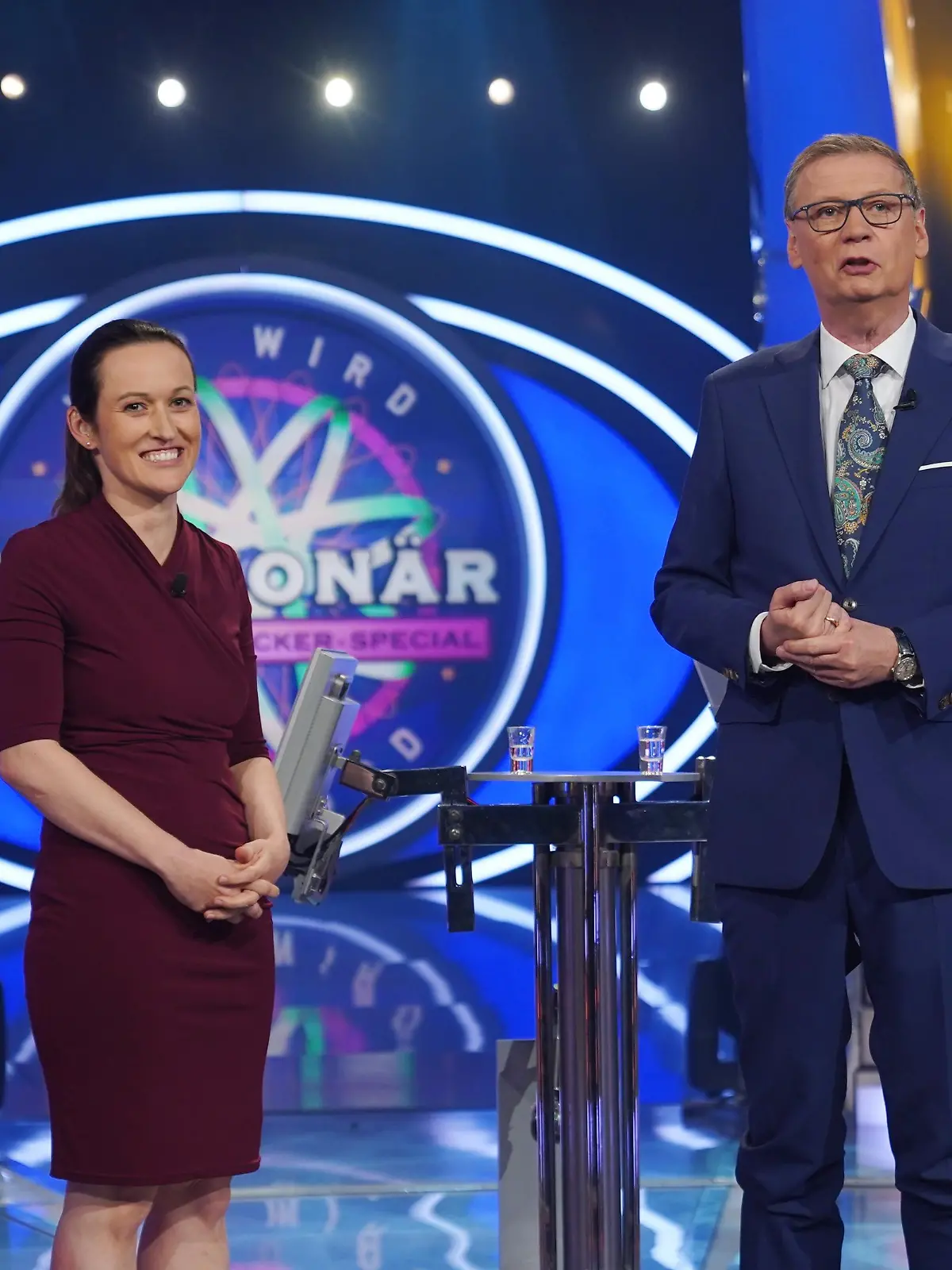 "Wer wird Millionär?"-Zocker-Kandidatin Nicola Baumann und Moderator Günther Jauch